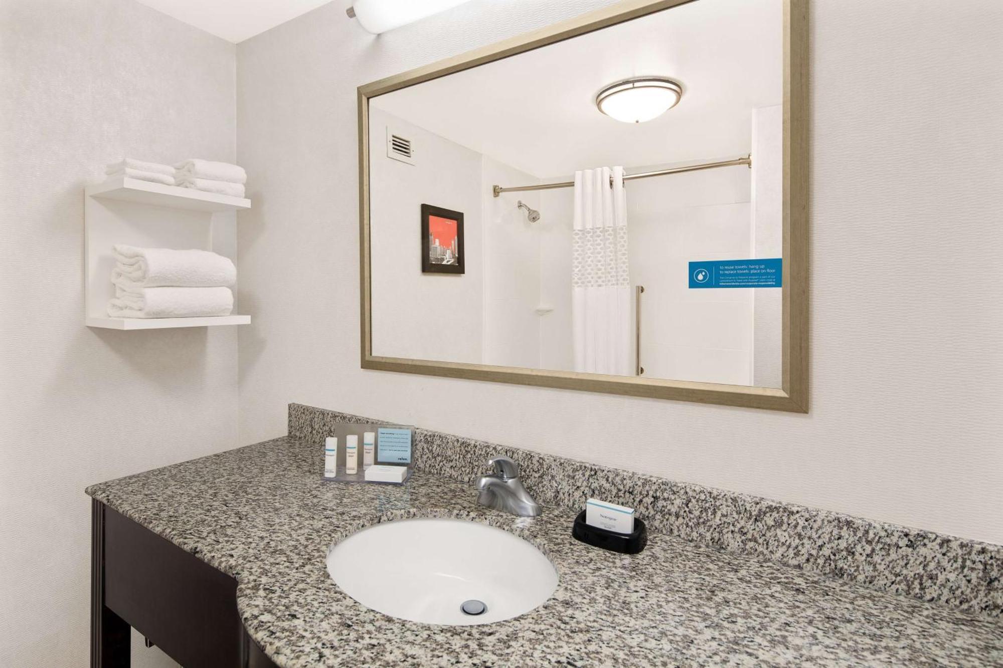 Hampton Inn Atlanta-Georgia Tech-Downtown Bagian luar foto